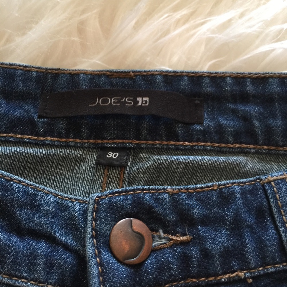 NWOT, JOE’S Jeans. It is blue, size 30 - Picture 2 of 4